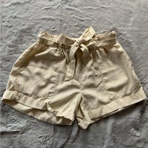 American Eagle Tie Front Soft Shorts